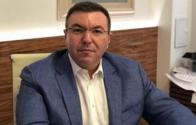 Новият министър проф. Ангелов обикаля болници 