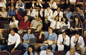 От печата: Студенти от цял свят се обучават в нашите медицински университети